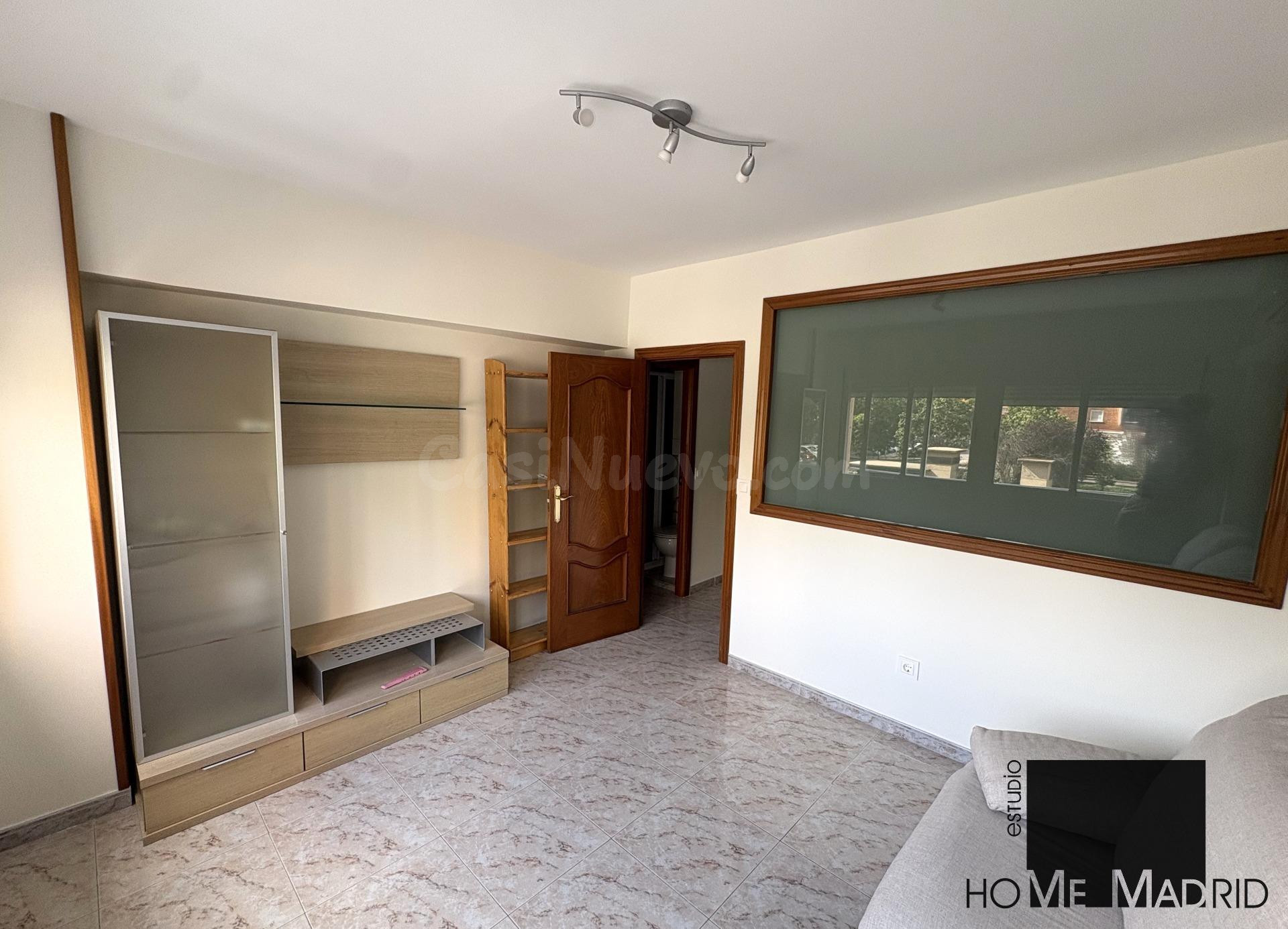 ESTUDIO HOME MADRID OFRECE piso de 40 m2 construidos, exterior, con orientación sur, en el barrio del Pilar. - foto 4