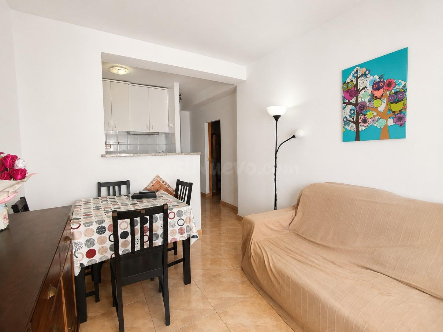 ESTUDIO HOME MADRID OFRECE piso de 50 m2 reformado en séptima planta exterior con magníficas vistas, en la zona de Peñagrande. - foto 3