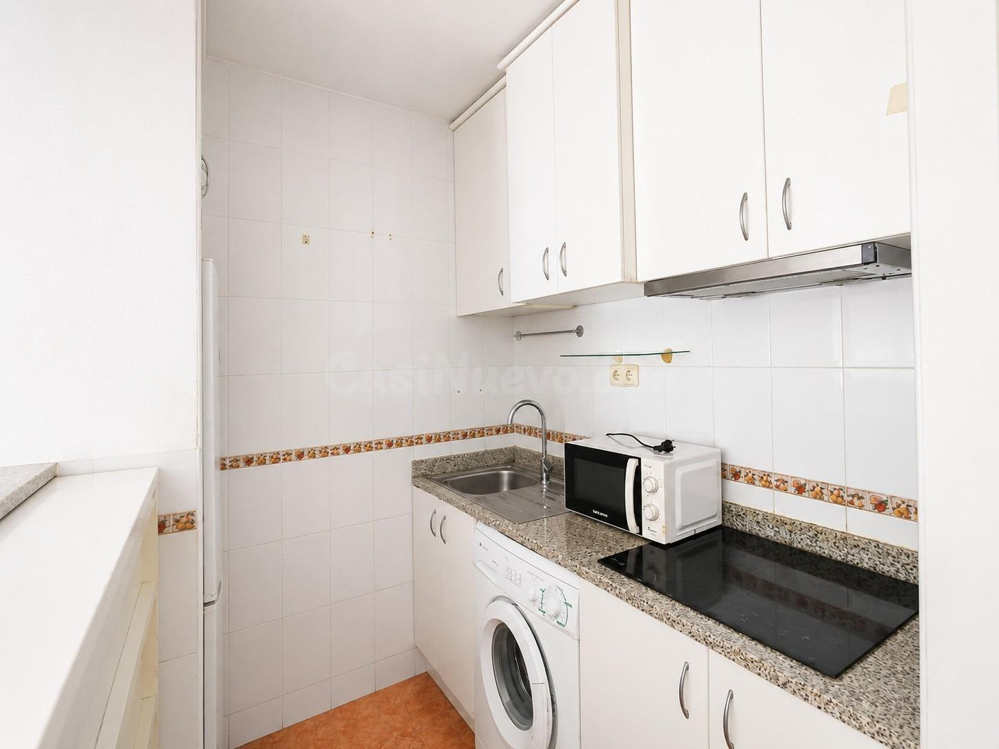 ESTUDIO HOME MADRID OFRECE piso de 50 m2 reformado en séptima planta exterior con magníficas vistas, en la zona de Peñagrande. - foto 5