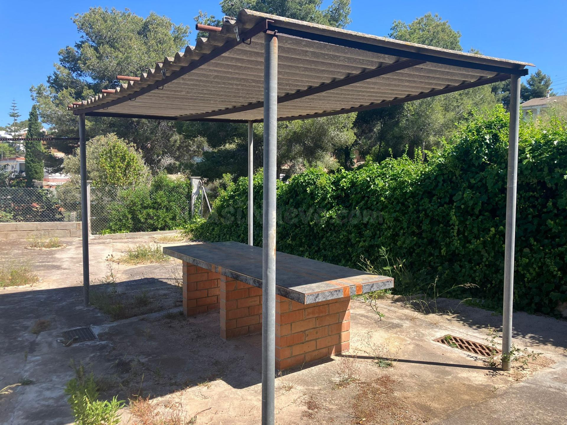 Terreno llano de 812m2 con caseta - foto 3
