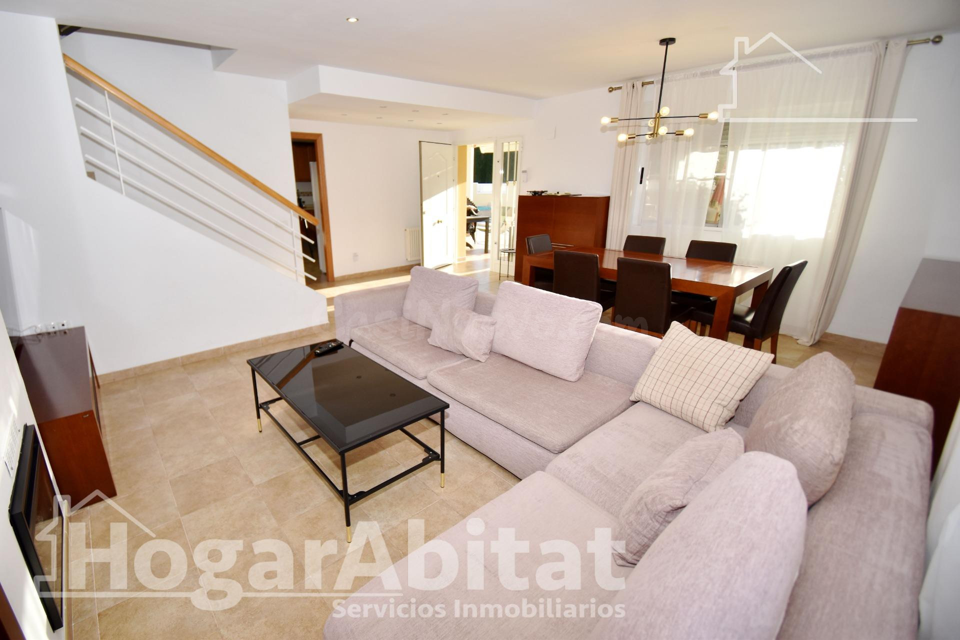 ¡URB VALL D'UMBRÍ! CHALET ESPECTACULAR CON PISCINA PRIVADA, GARAJE Y PARCELA