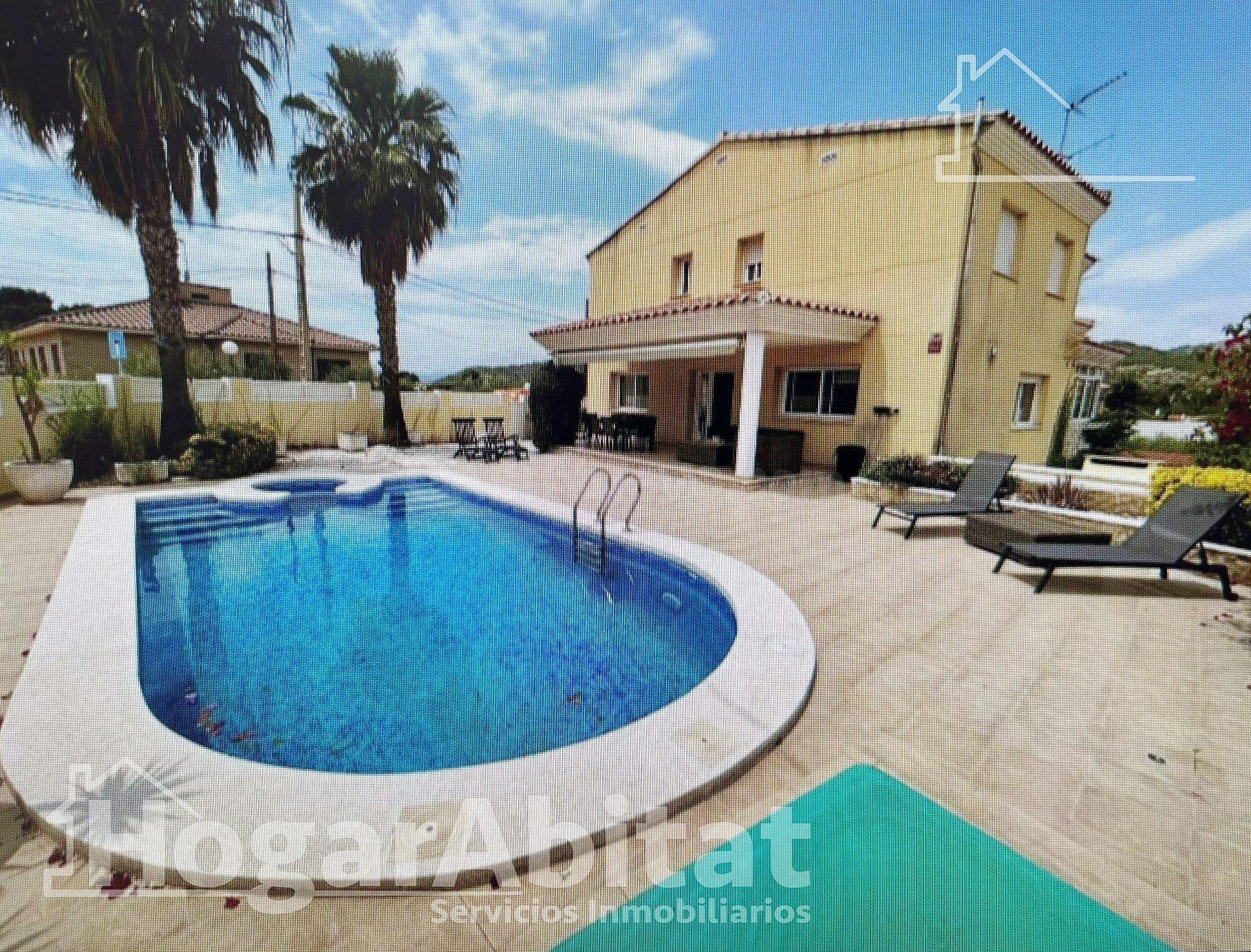 ¡URB VALL D'UMBRÍ! CHALET ESPECTACULAR CON PISCINA PRIVADA, GARAJE Y PARCELA - foto 4