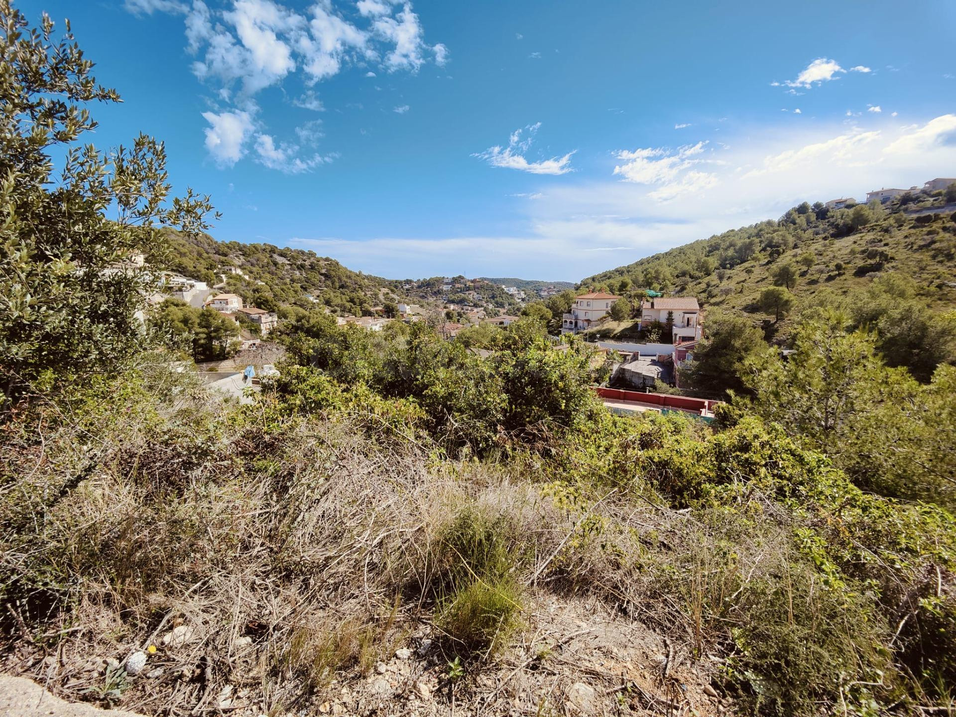 TERRENO CON VISTAS EN CASTELLET - foto 5