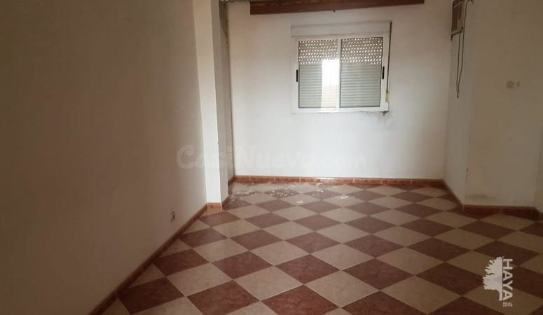 Piso en venta en Calle Virgen De Gracia (Santa Marta) - foto 4