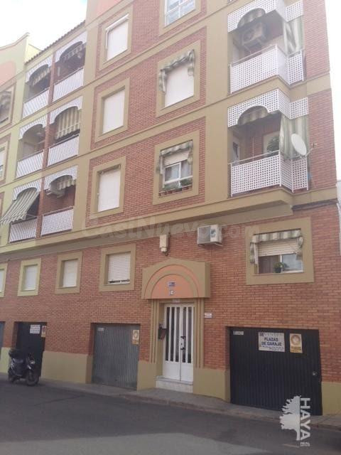 En venta local para plazas de aparcamiento en Almendralejo