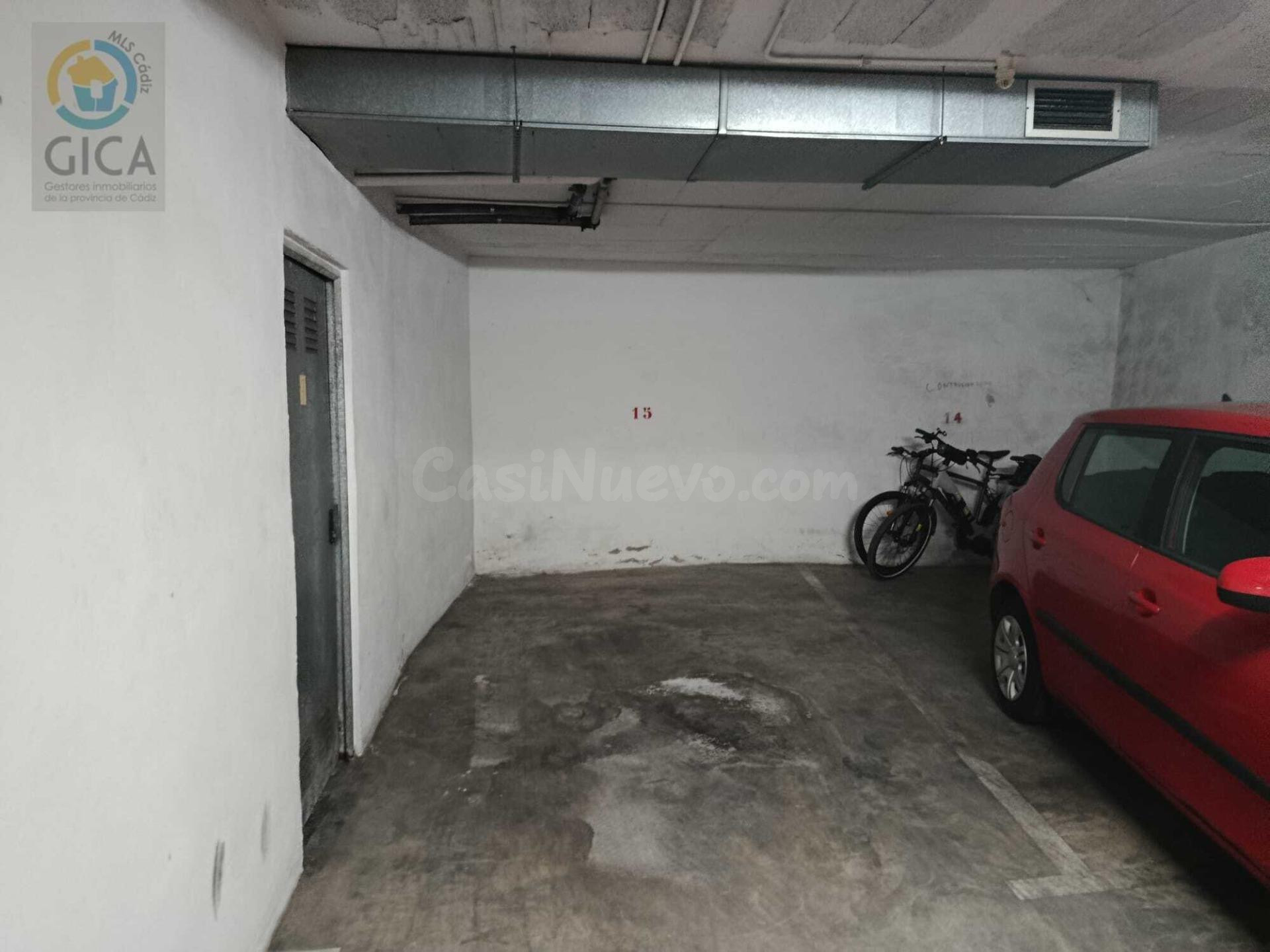 Oportunidad de plaza de garaje y trastero en zona El Corte I - foto 4