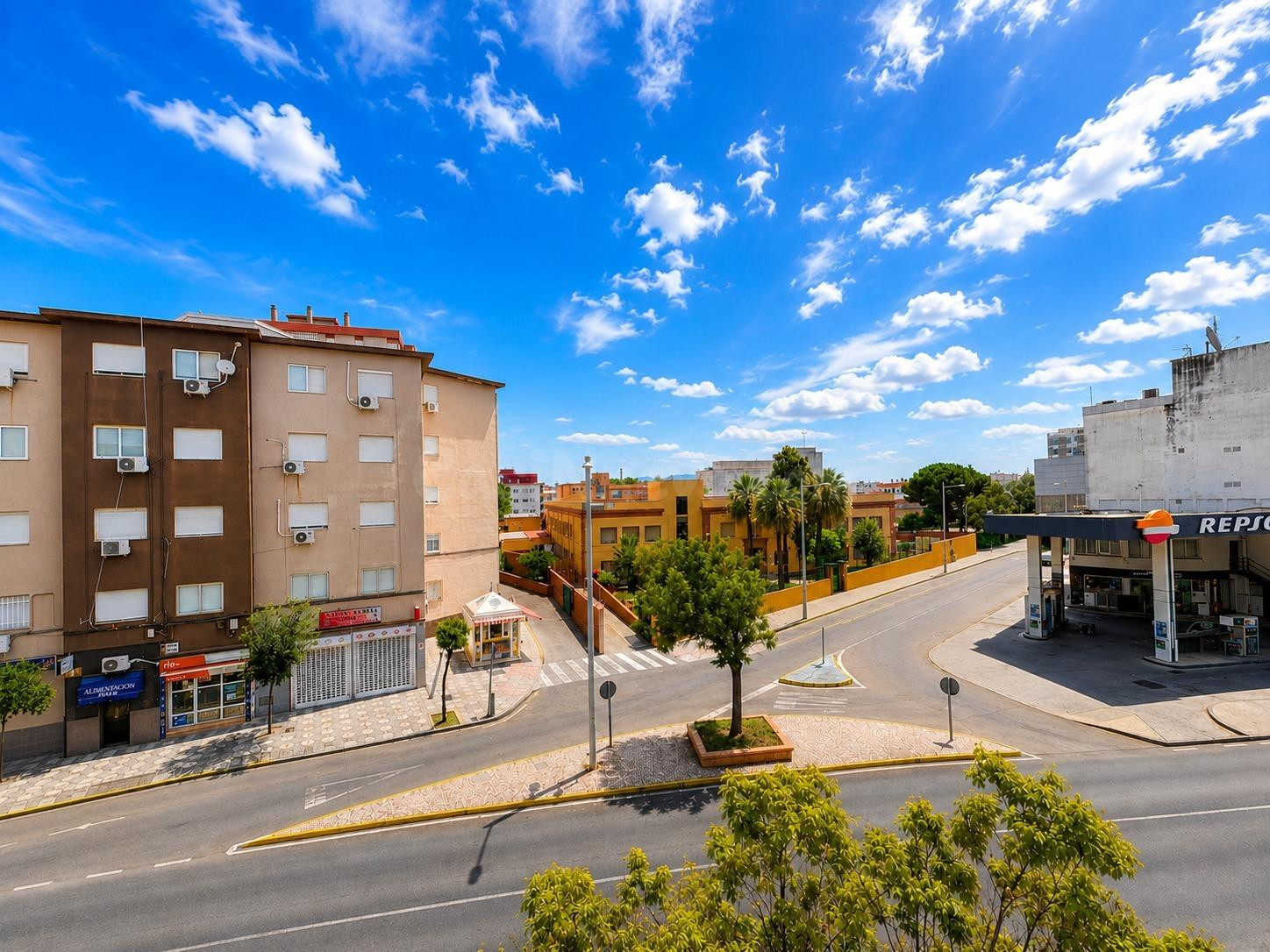 ¡CASA EN PLANTA BAJA ZONA CENTRO! - foto 2