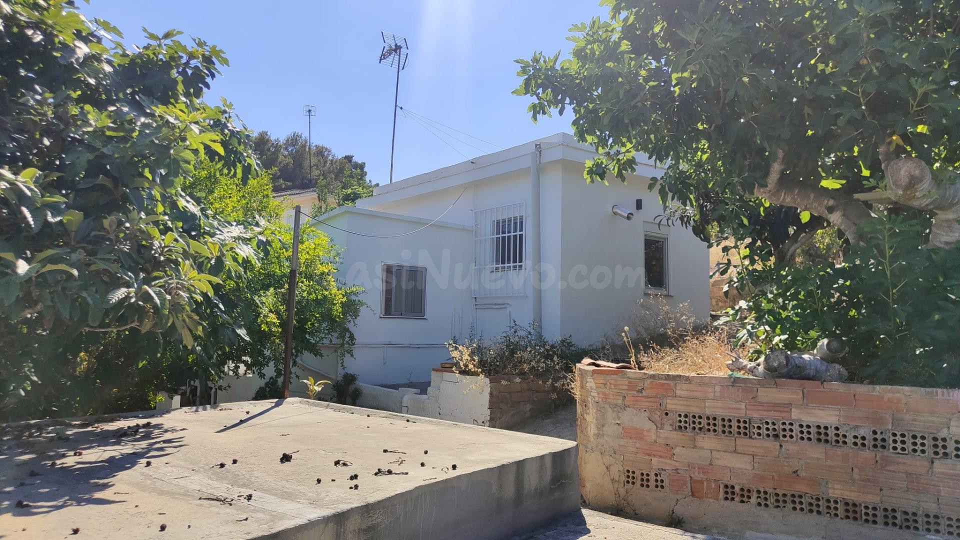 TERRENO CON CASETA DE OBRA, OPORTUNIDAD