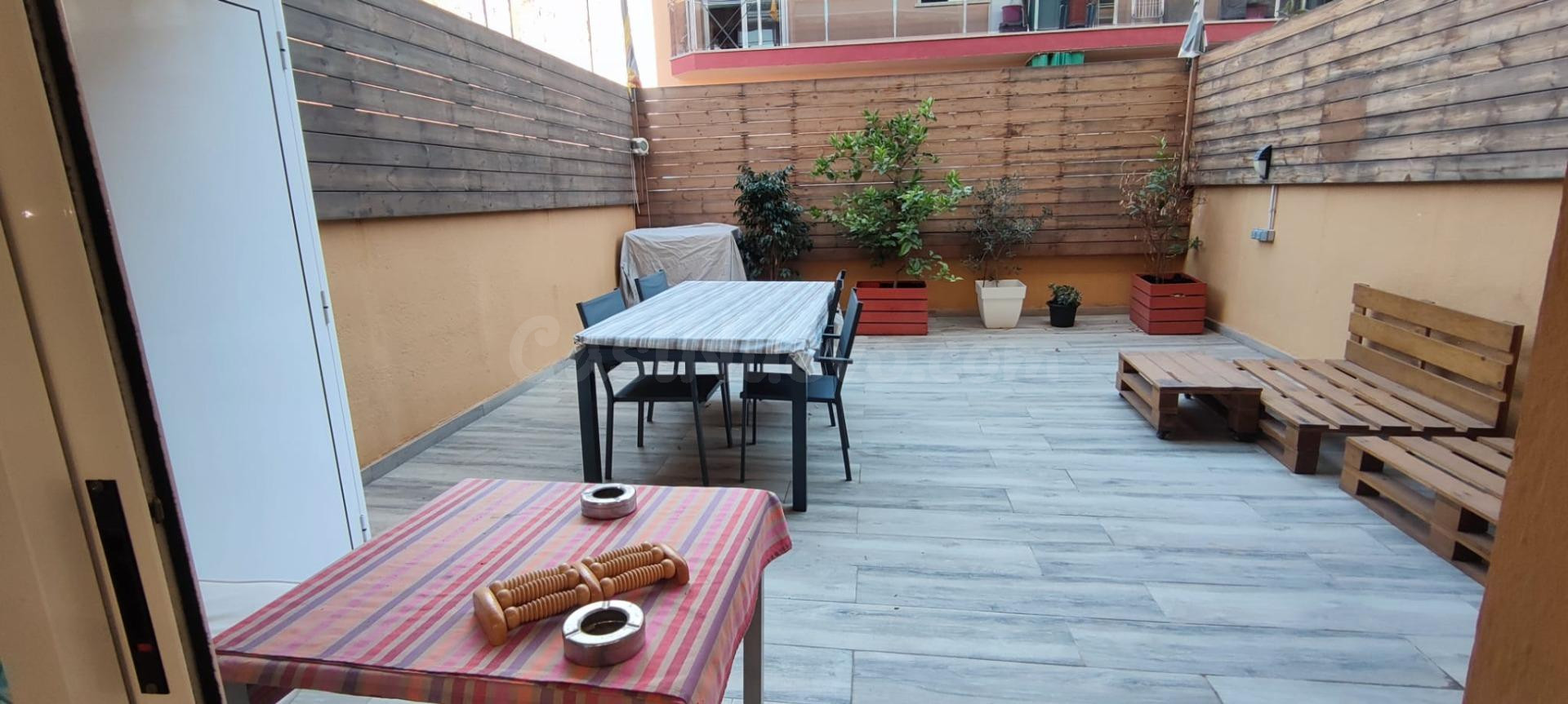 Piso céntrico con gran terraza - foto 4