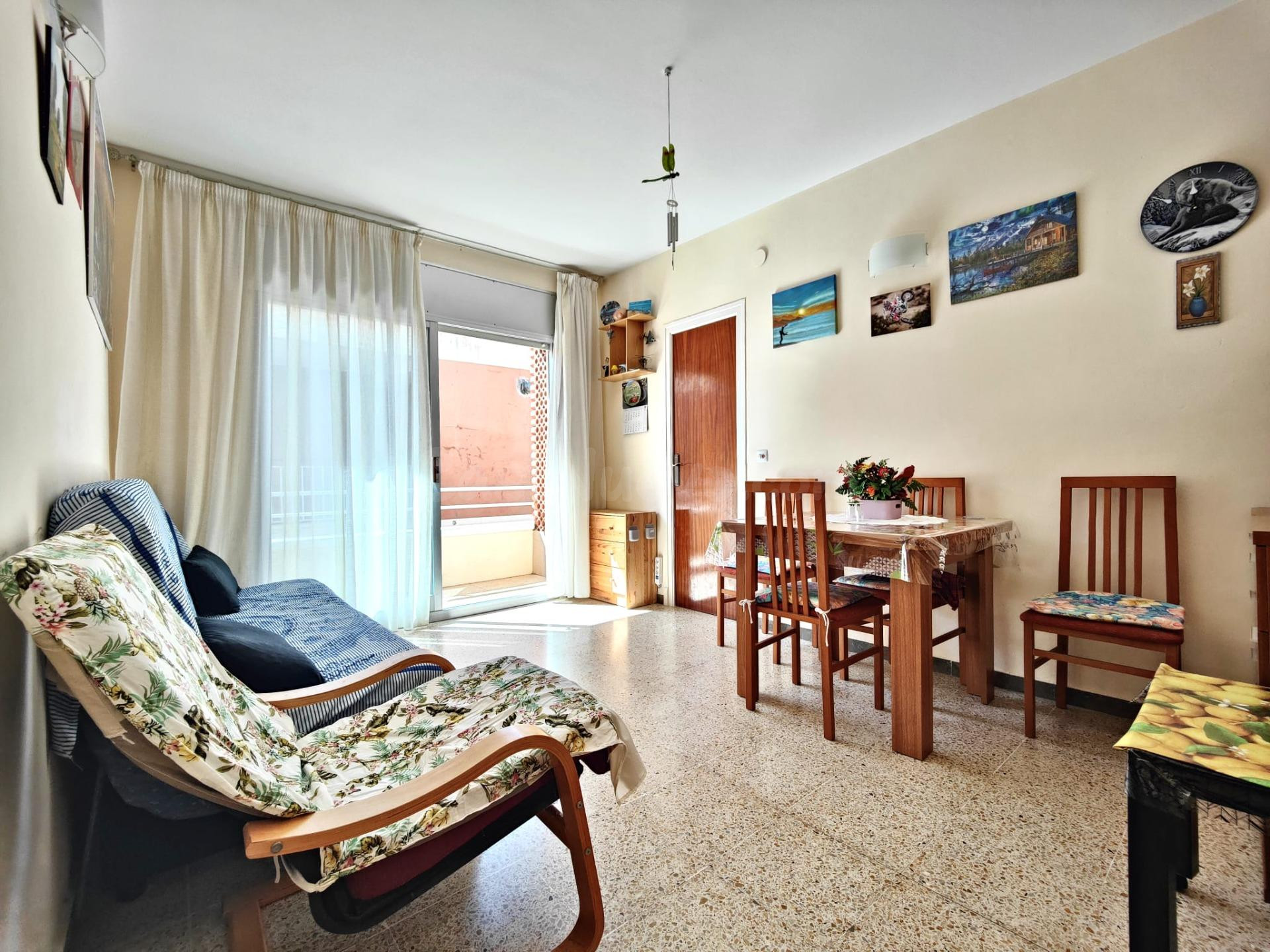 Piso con dos habitaciones cerca del mar en Segur de Calafell - foto 2