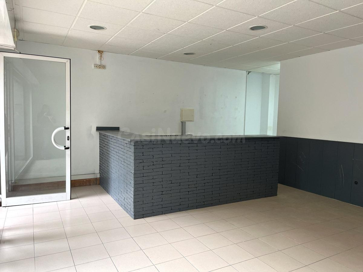 Local Comercial situado en zona Escola Pia en Igualada - foto 2