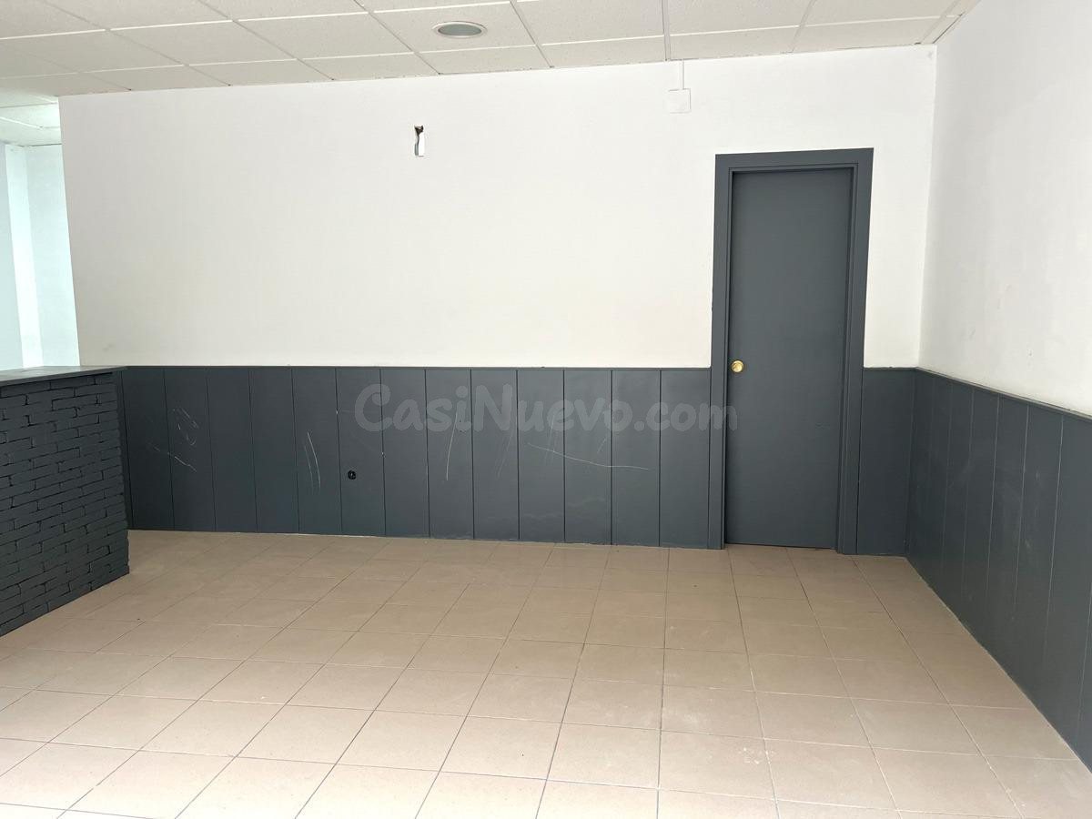 Local Comercial situado en zona Escola Pia en Igualada - foto 4
