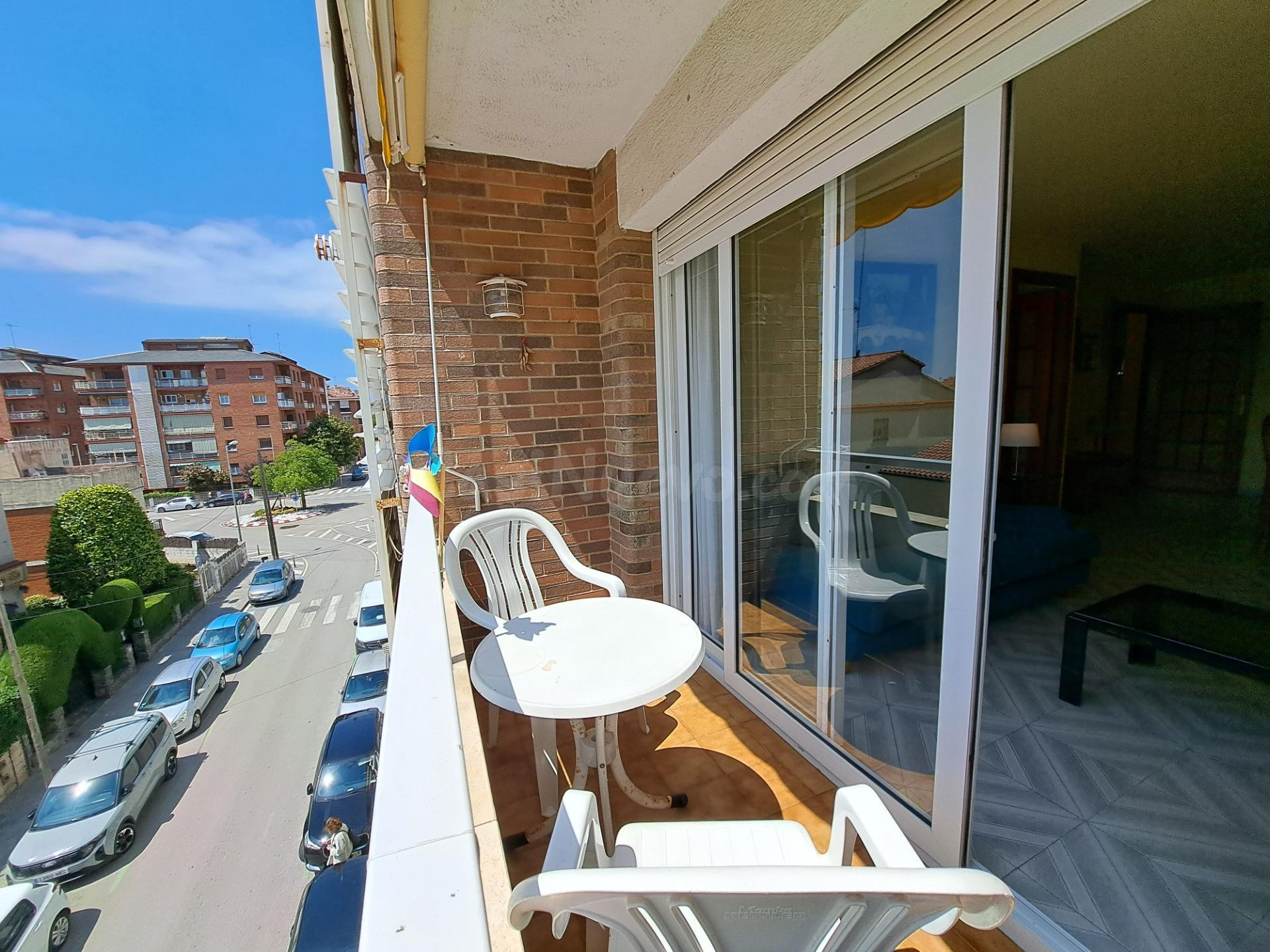 Gran piso en venta en el centro de Pineda de Mar - foto 3