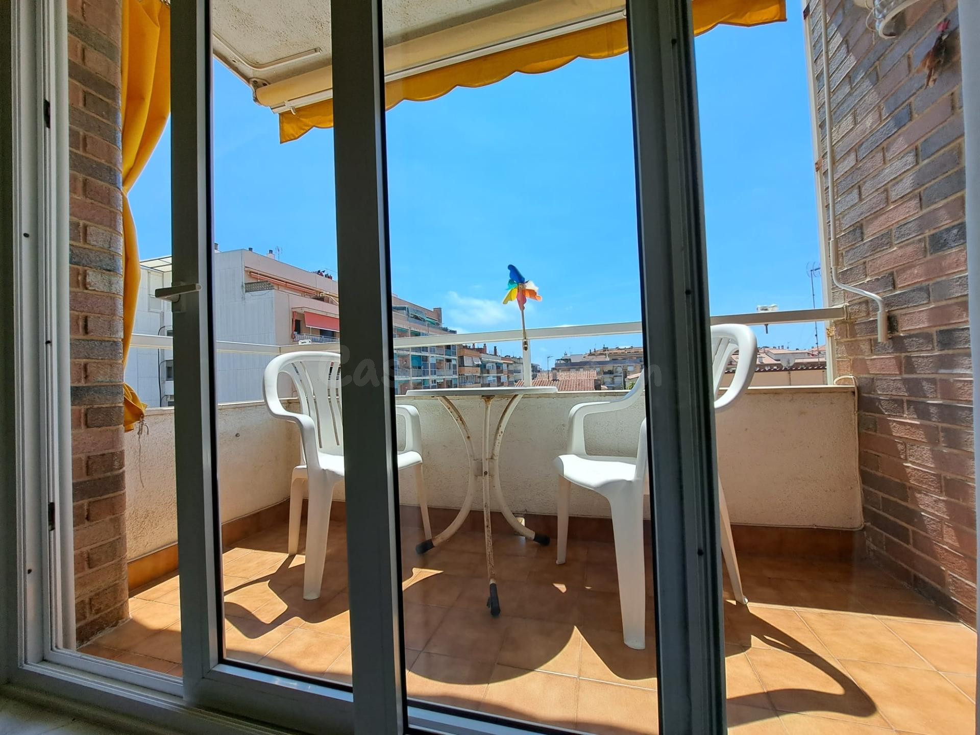 Gran piso en venta en el centro de Pineda de Mar - foto 5
