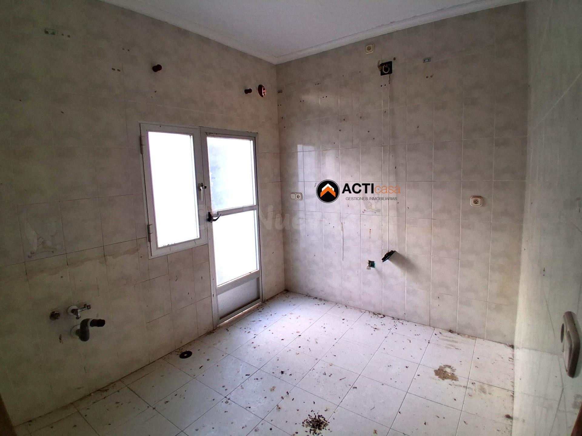 GRAN OPORTUNIDAD DE VENTA EN SIERRA FUENTES - foto 4