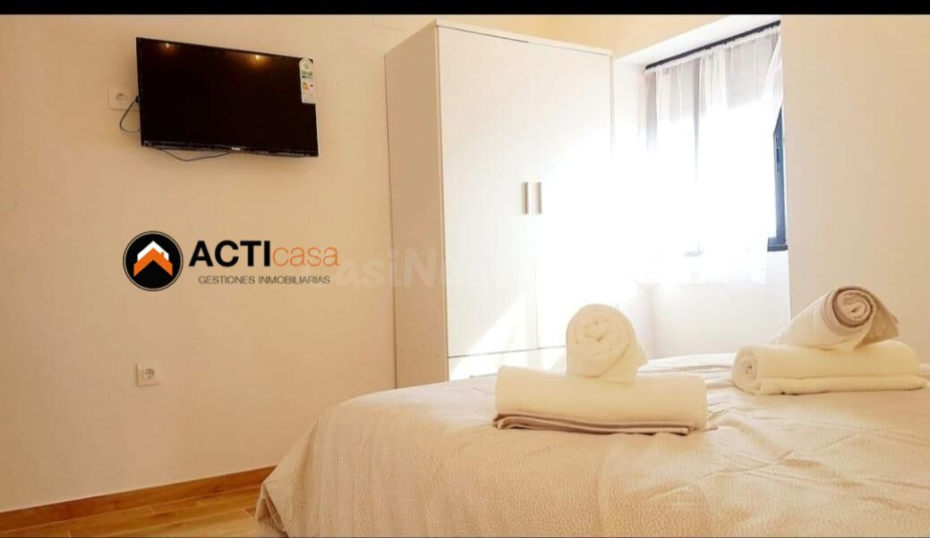 PRECIOSO APARTAMENTO REFORMADO EN PARTE ANTIGUA - foto 5