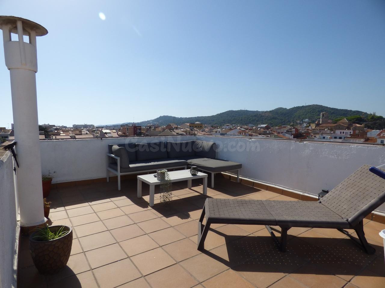 Amplio piso con terraza y vistas al mar en el centro de Malg - foto 4