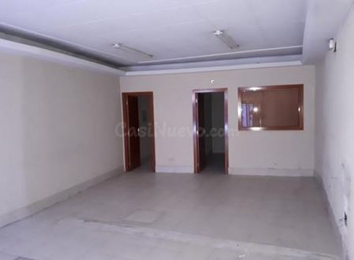 Urbis te ofrece un estupendo local en venta en Puerto de Béjar, Salamanca.