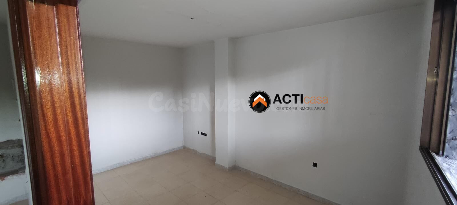 LOCAL CON POSIBILIDAD DE CAMBIO DE USO - foto 4