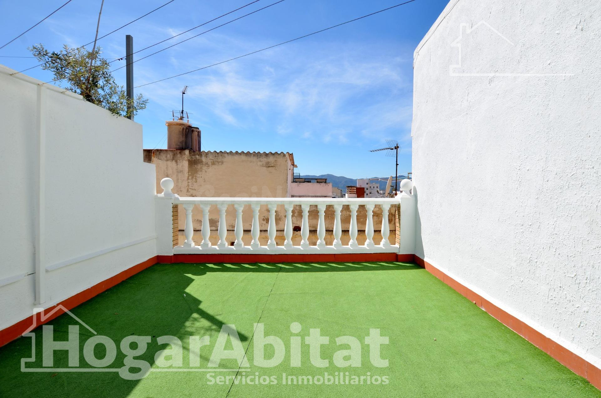 ¡CULLERA CENTRO! CASA BONITA, LUMINOSA Y REFORMADA CON TERRA - foto 5