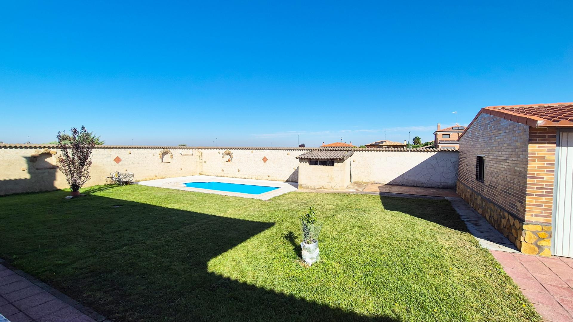 CHALET VENTA SAN CRISTÓBAL DE LA CUESTA. Urbis te ofrece un  - foto 5