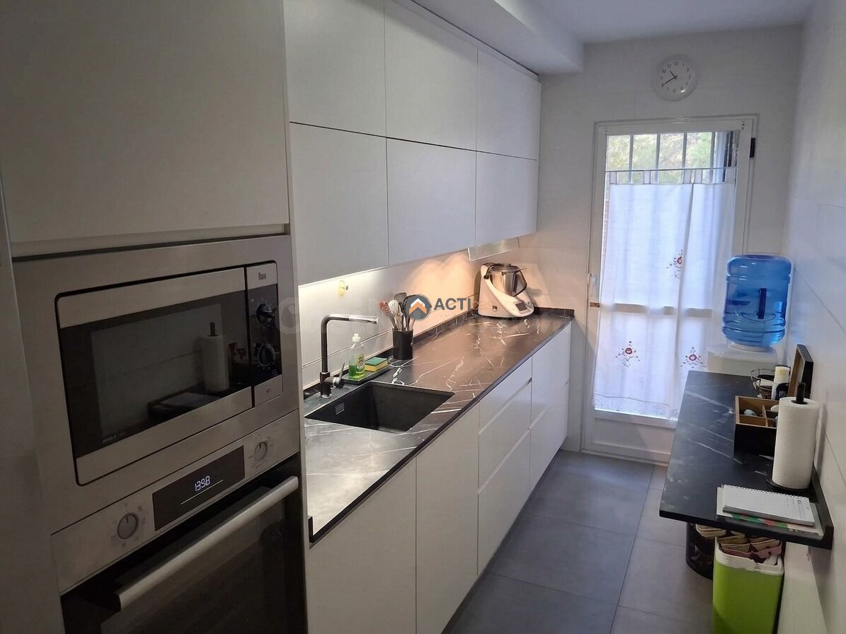 VIVIENDA PARA ENTRAR Y DISFRUTAR. EN RESIDENCIAL GREDOS !! - foto 3