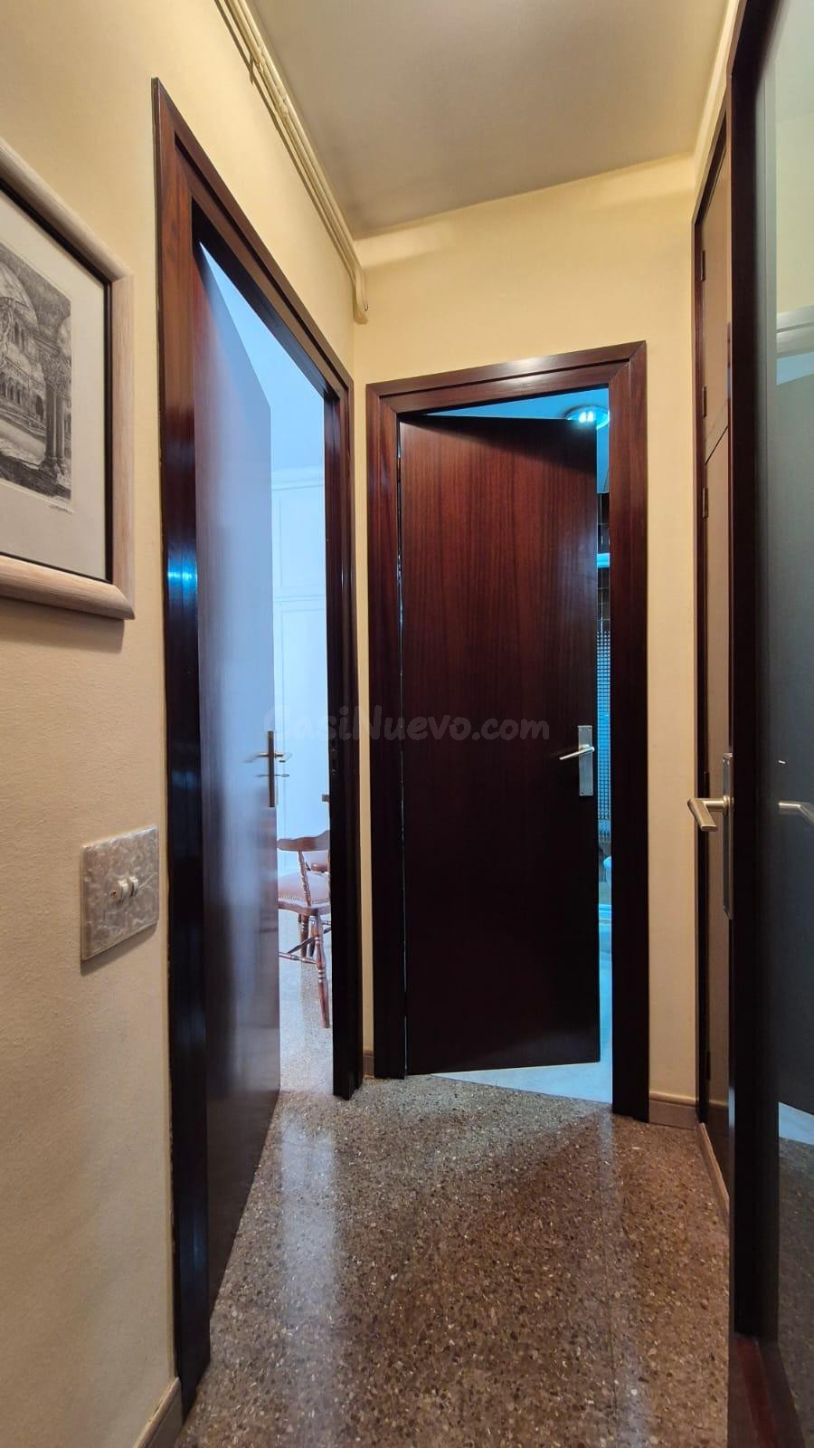 Lloguer de casa familiar exclusiva amb gran pati i ubicació  - foto 3