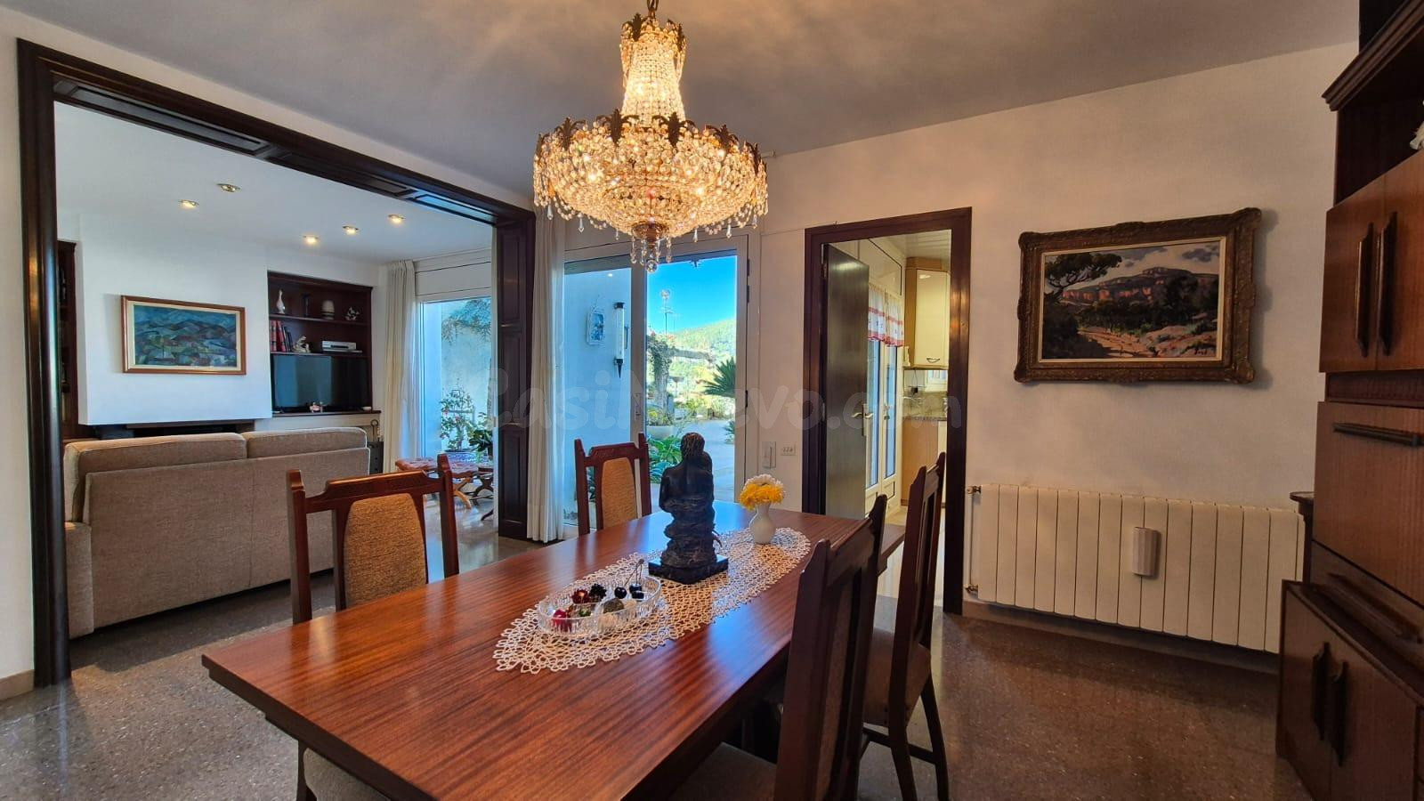 Lloguer de casa familiar exclusiva amb gran pati i ubicació  - foto 5