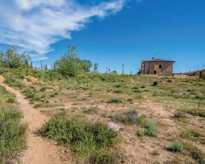 Urbis te ofrece un solar urbano en venta en Ávila. - foto 2