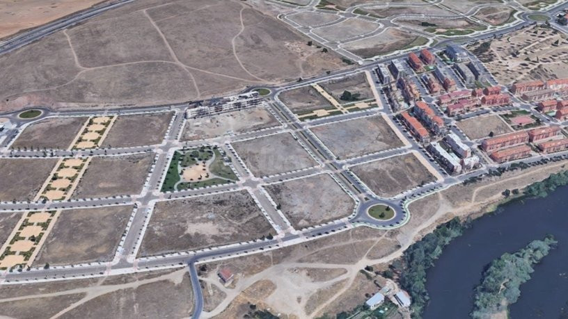 Urbis te ofrece un suelo urbano en venta en zona La Plata-Hu - foto 4