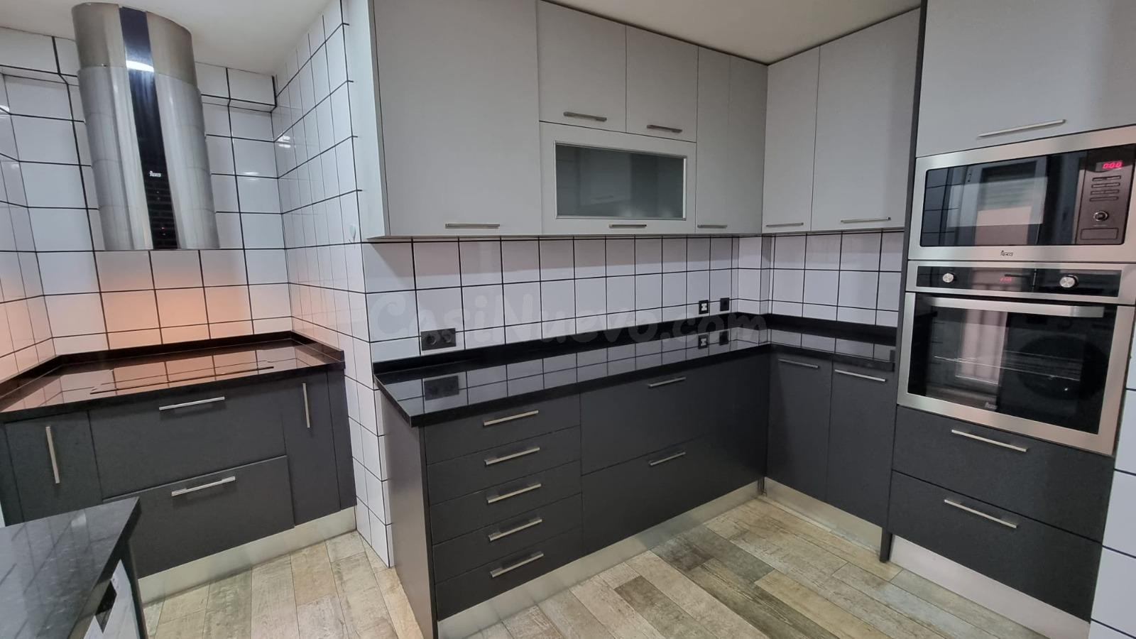Urbis te ofrece un piso en alquiler en el centro de Salamanc - foto 4