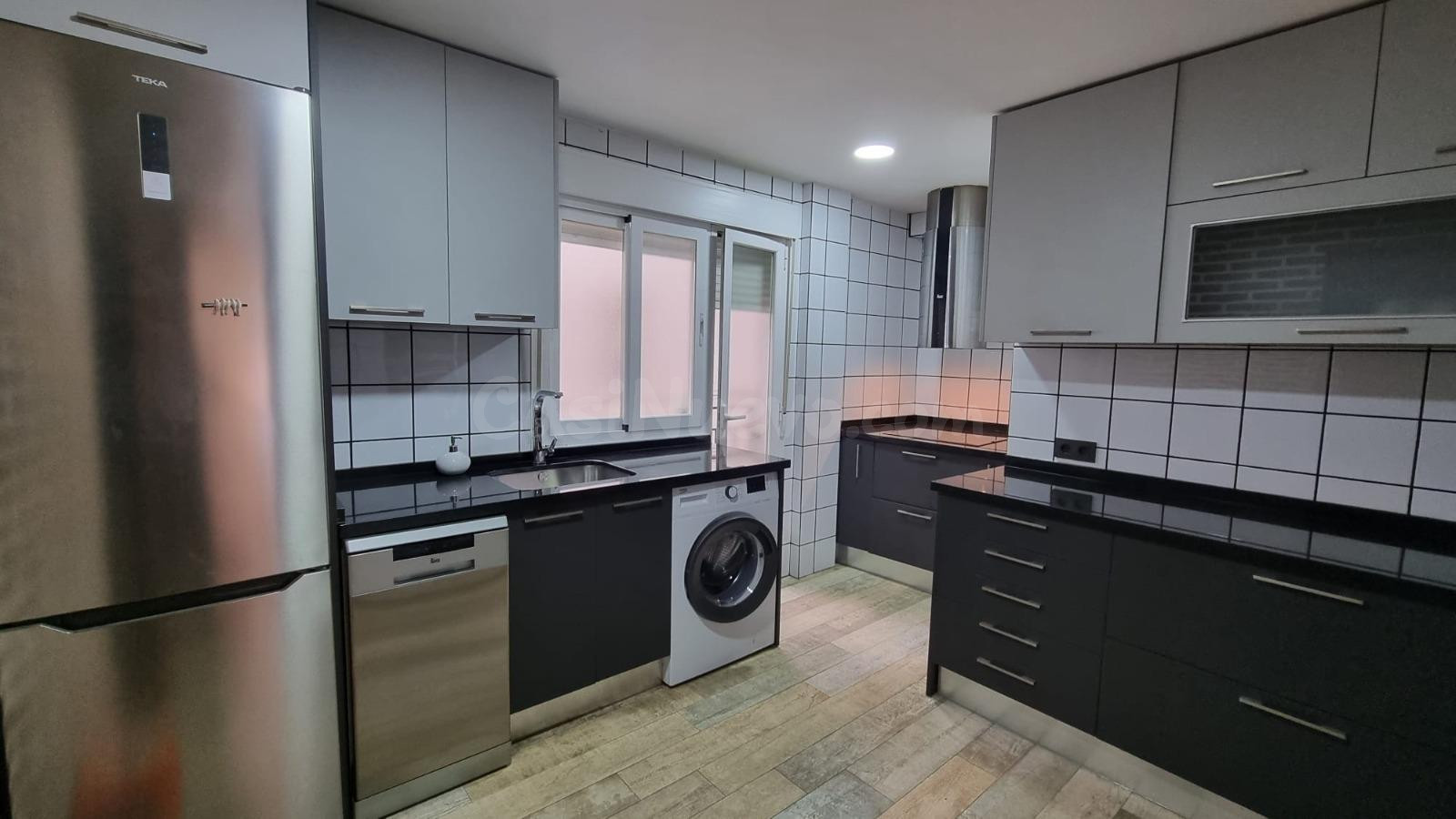 Urbis te ofrece un piso en alquiler en el centro de Salamanc - foto 5