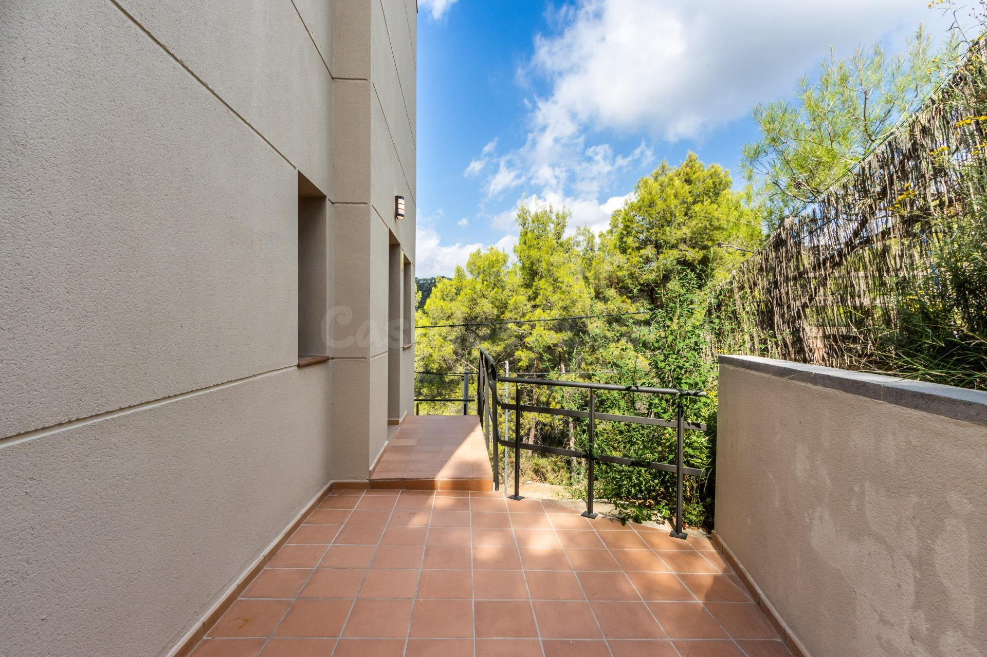 CASA D'OBRA NOVA AMB VISTES ESPECTACULARS - foto 4