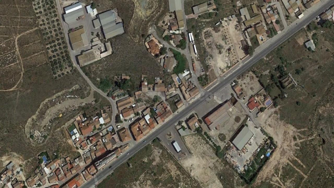 SUELO URBANO EN VENTA EN COBATILLAS - foto 3