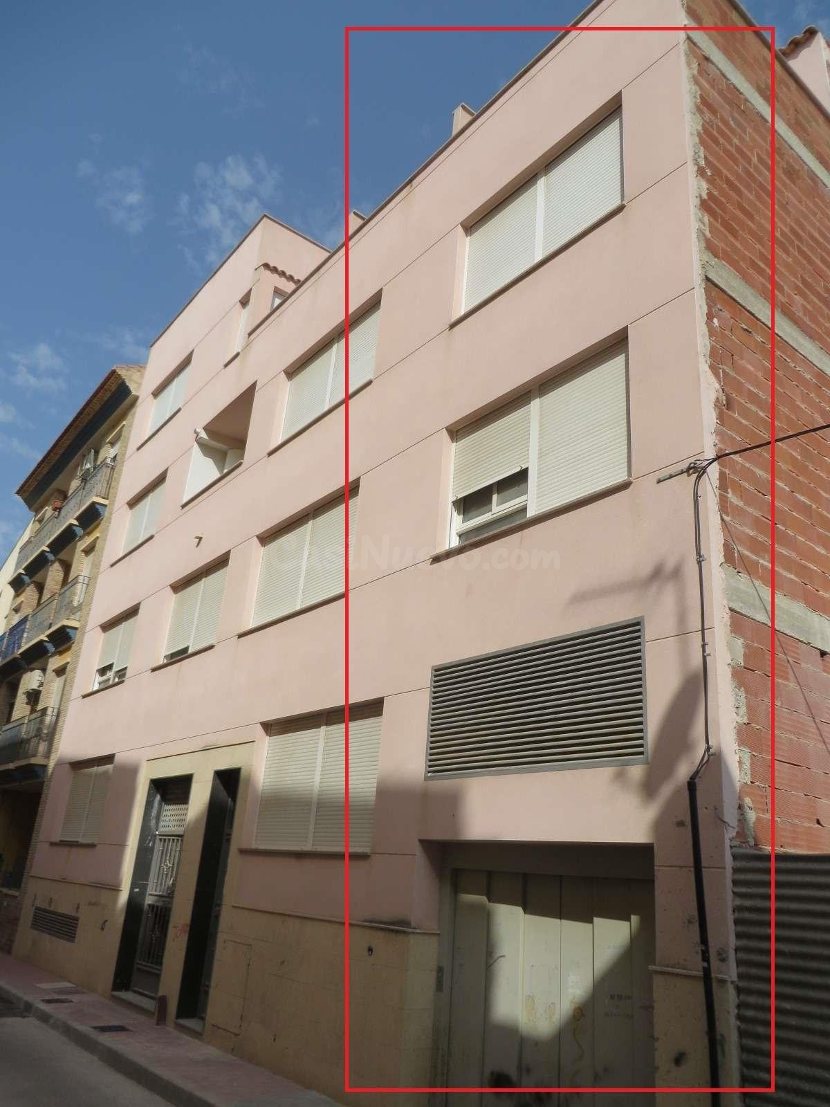 Edificio en San Jose de la Vega - foto 2