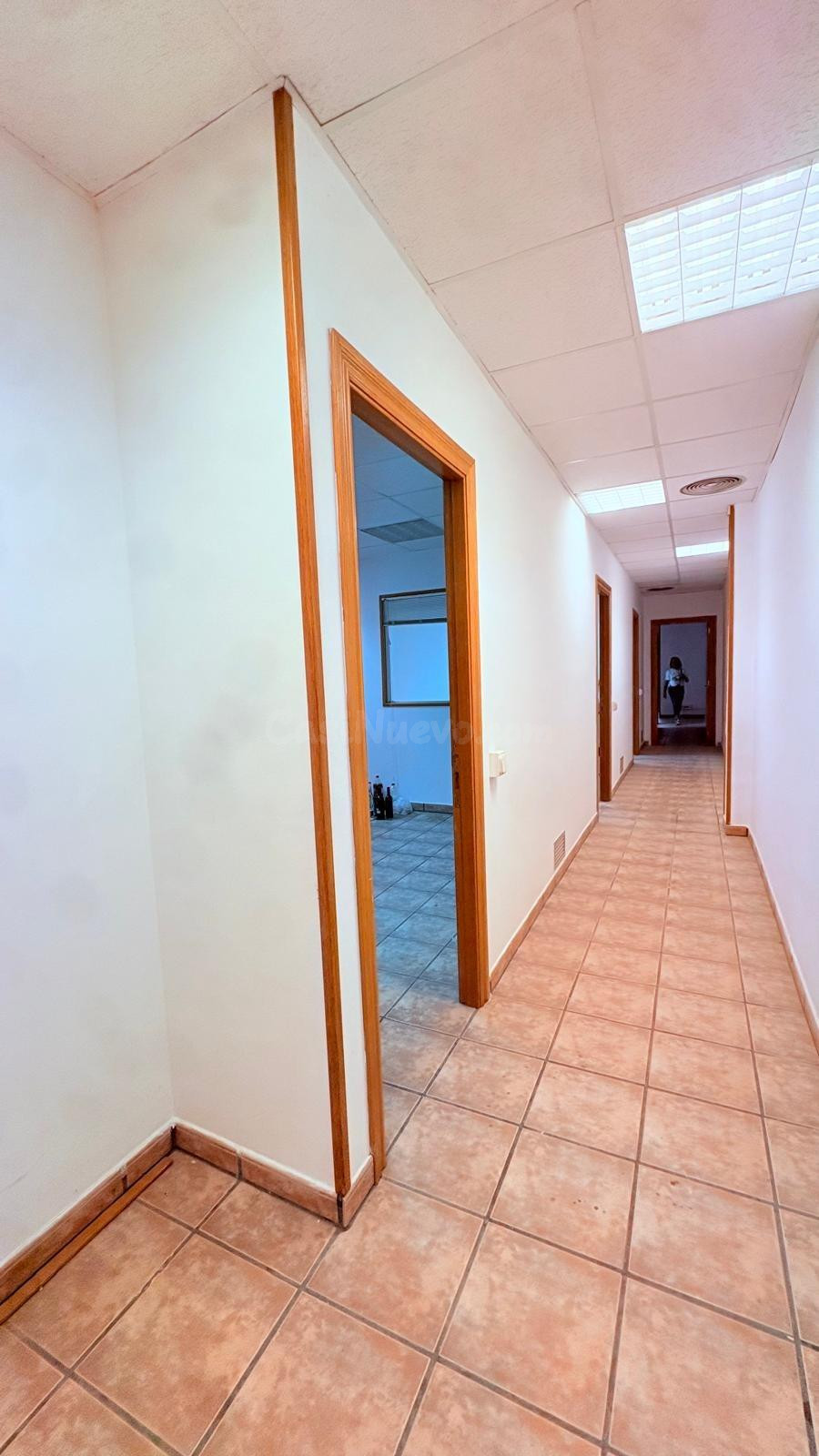 Local comercial multifuncional al centre de Castellar – 258  - foto 5