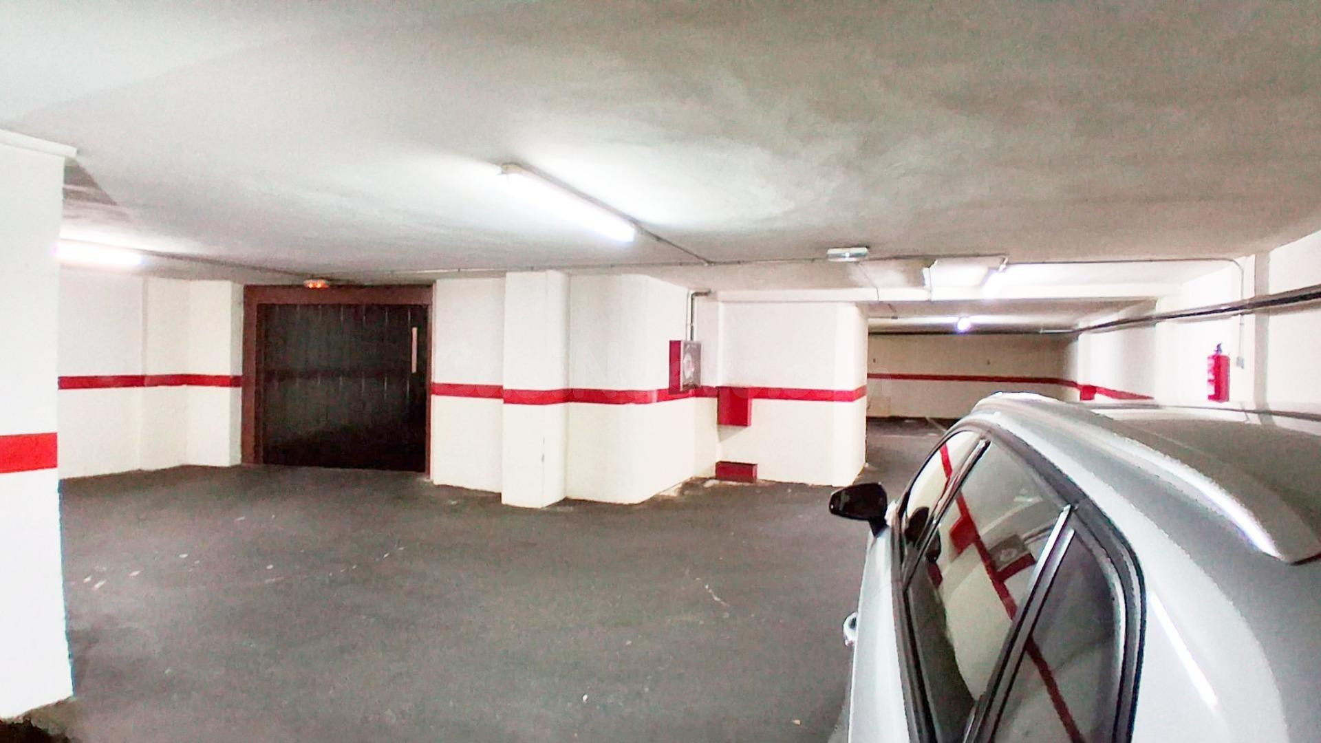 PLAZAS DE GARAJE EN VENTA SALAMANCA. Urbis te ofrece dos pla - foto 3