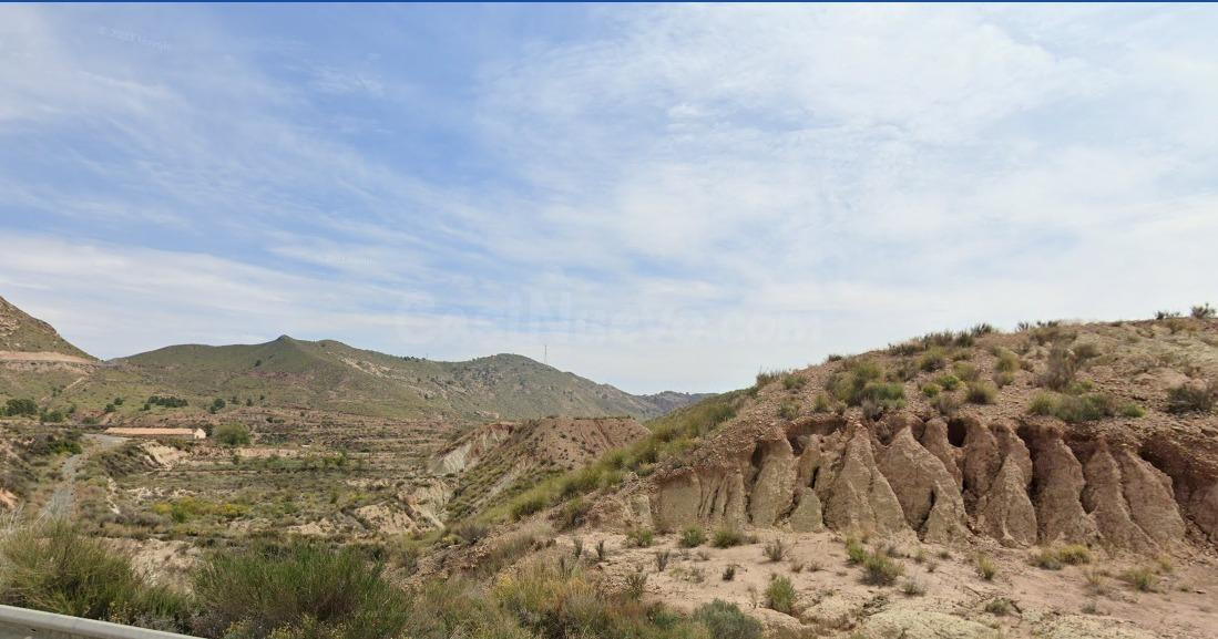 Gran oportunidad: Conjunto de fincas rústicas de 91.289 m2 e - foto 5