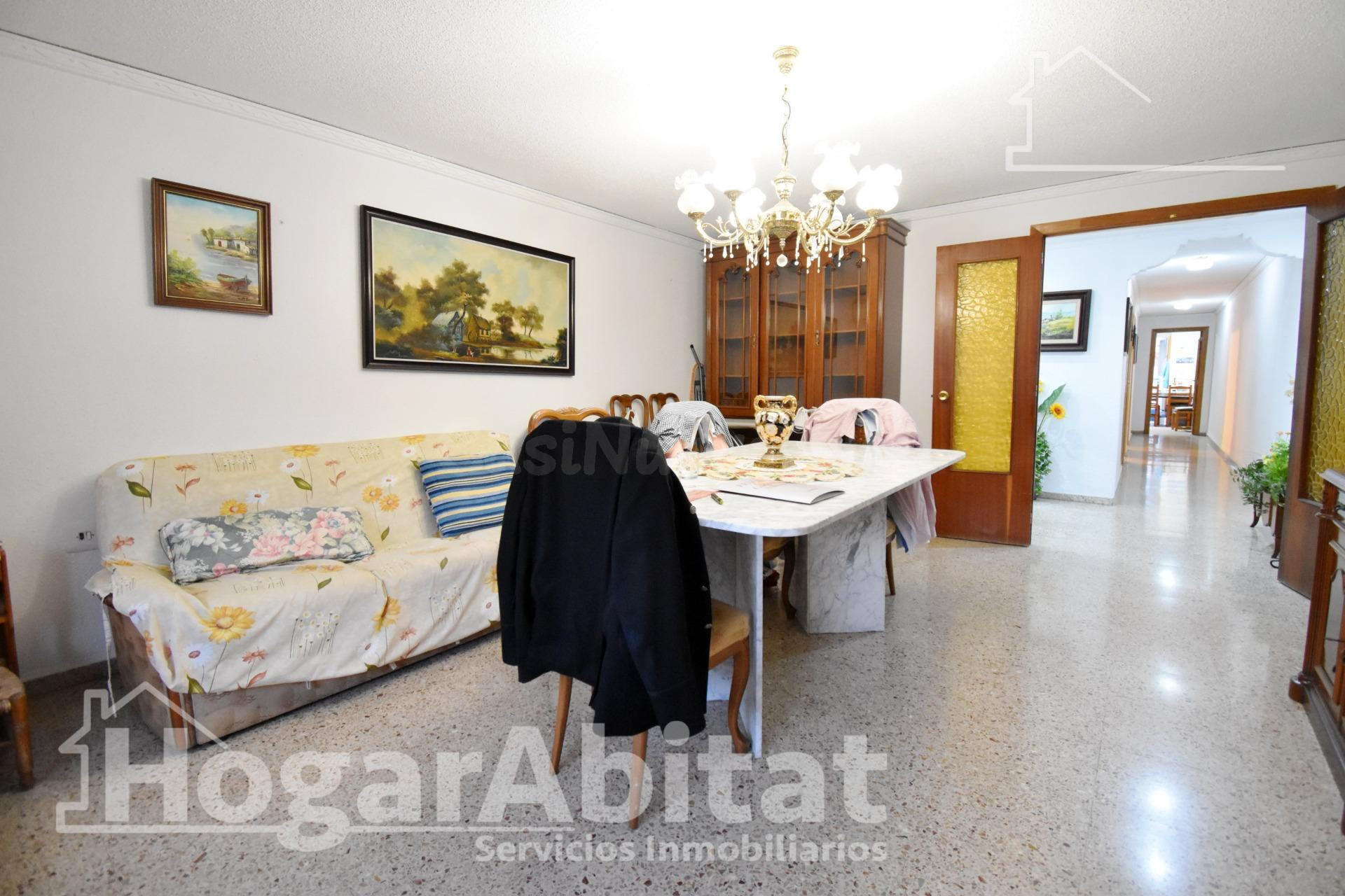 MUY AMPLIO CON TERRAZA, BARBACOA Y TRASTERO - foto 3