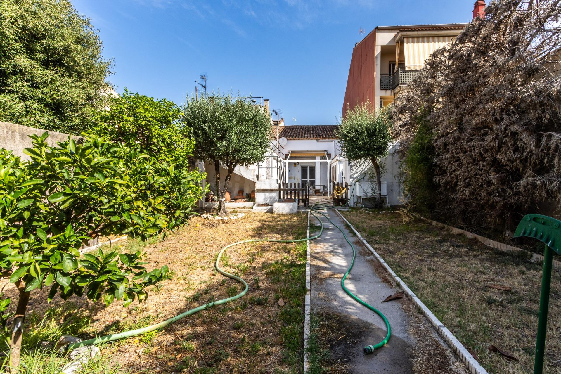 Una joia del 1935 al cor de Castellar del Vallès
