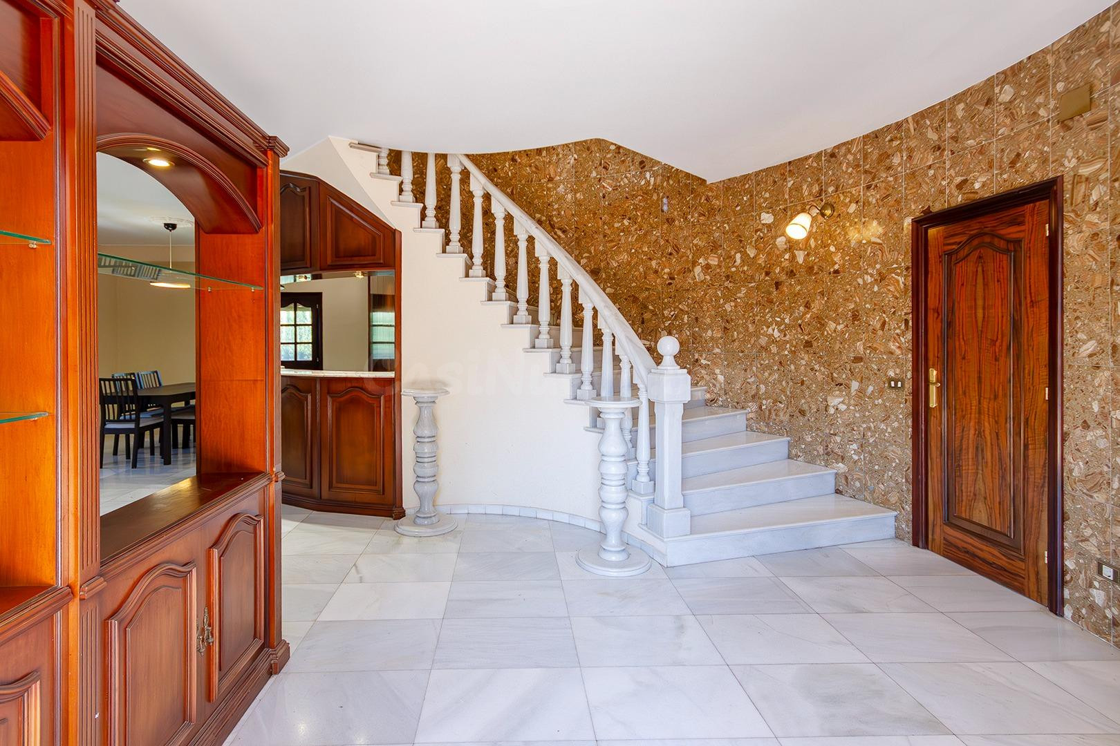 HAY CASAS. Y HAY CASAS QUE SOLO APARECEN UNA VEZ. - foto 4