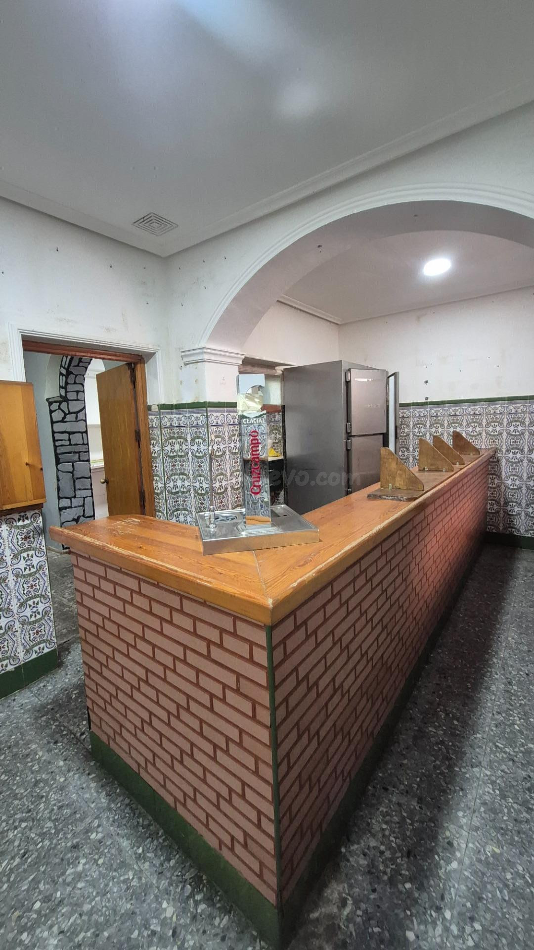 VENTA DE LOCAL EN LA VIÑA - foto 5