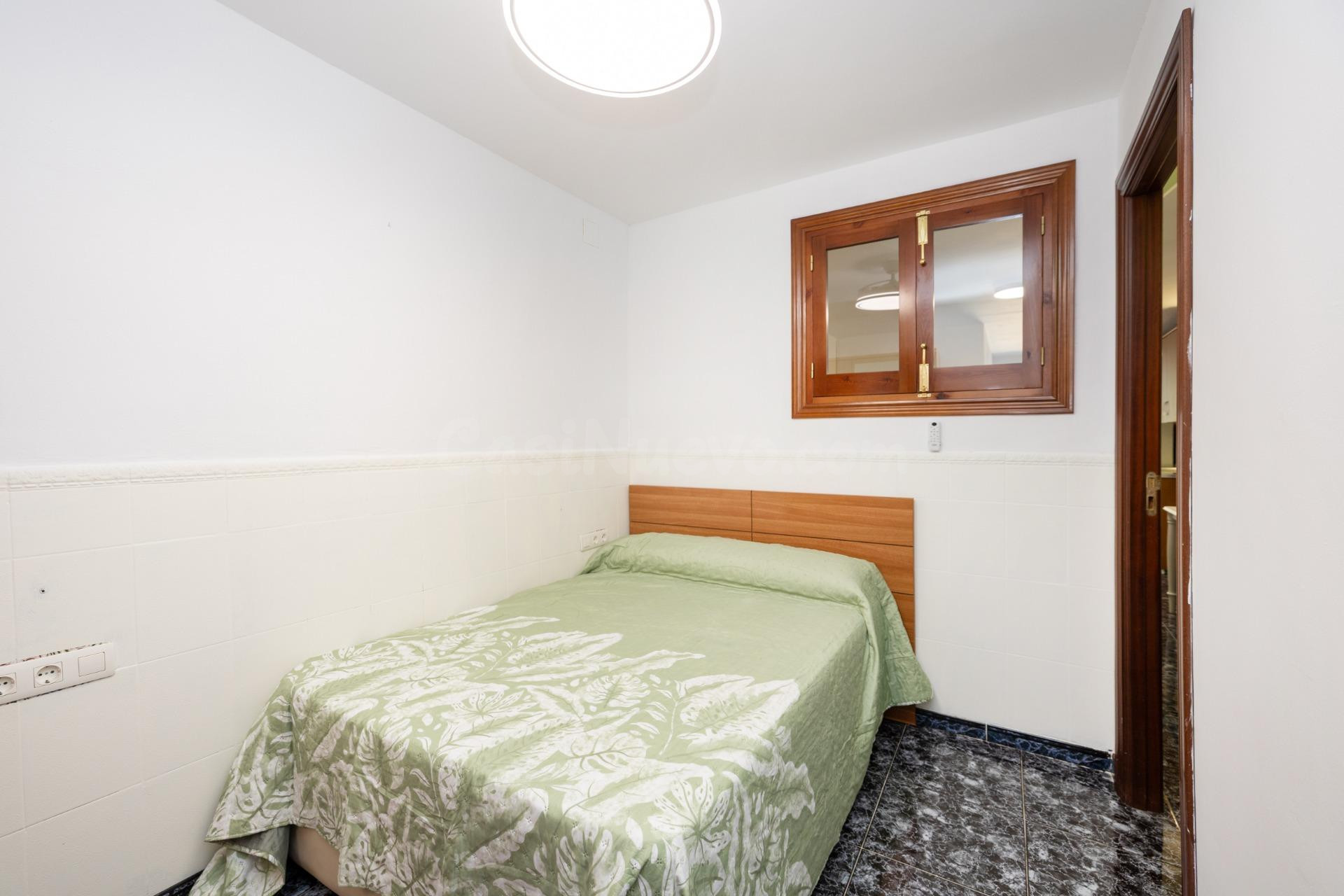 Apartamento con gran patio privado y cocina de verano, junto - foto 5
