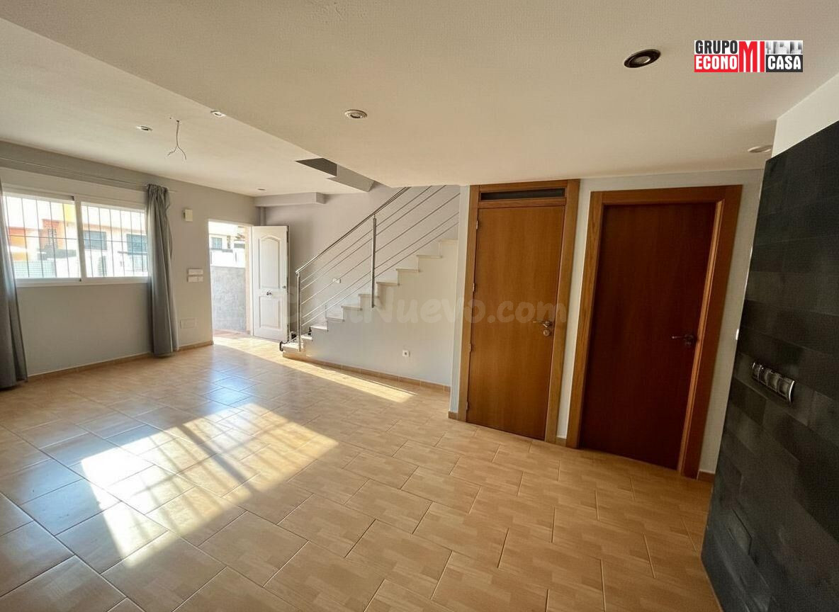 Exclusivo dúplex en La Barceloneta/ Molina de Segura. Murcia