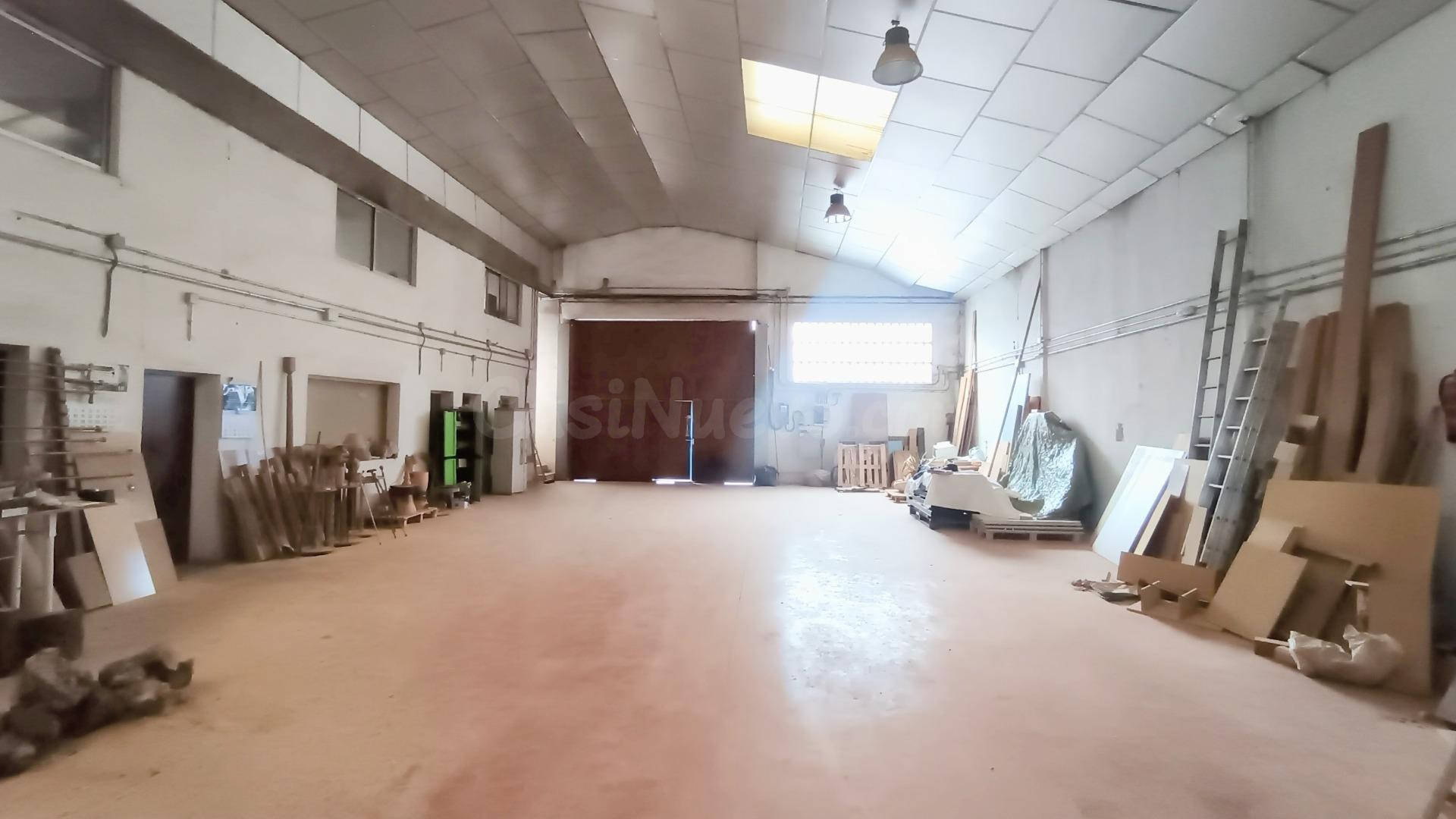 NAVE INDUSTRIAL DE GRAN TAMAÑO. IDEAL PARA ALMACEN Y/O CUALQ - foto 4
