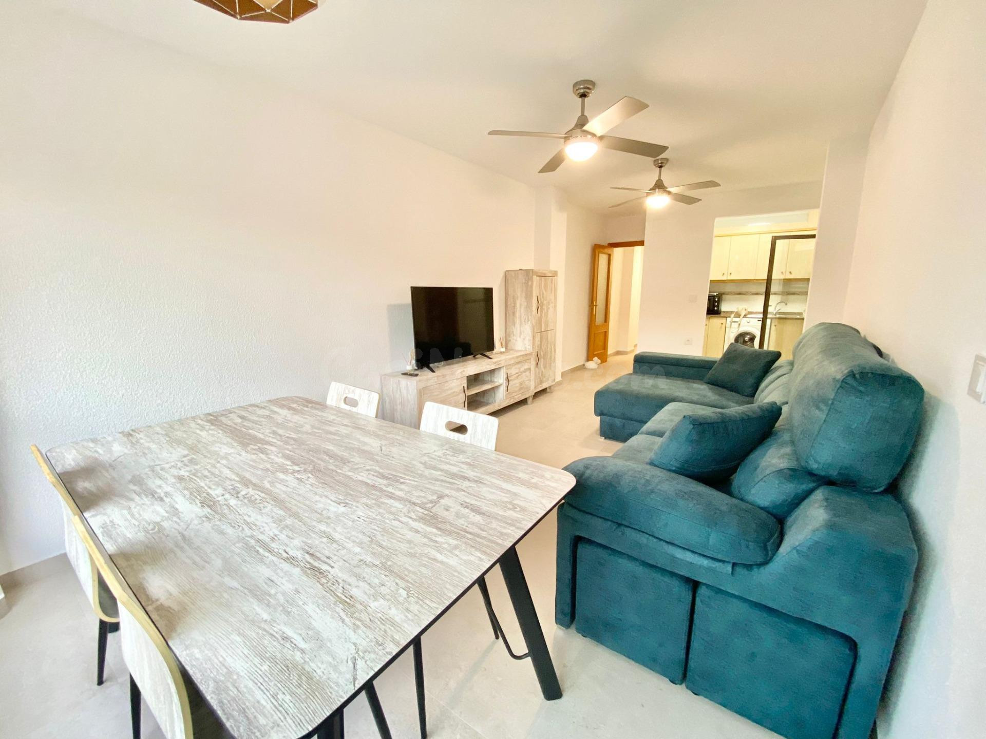 Alquiler de larga estancia de Bonito apartamento reformado e - foto 4