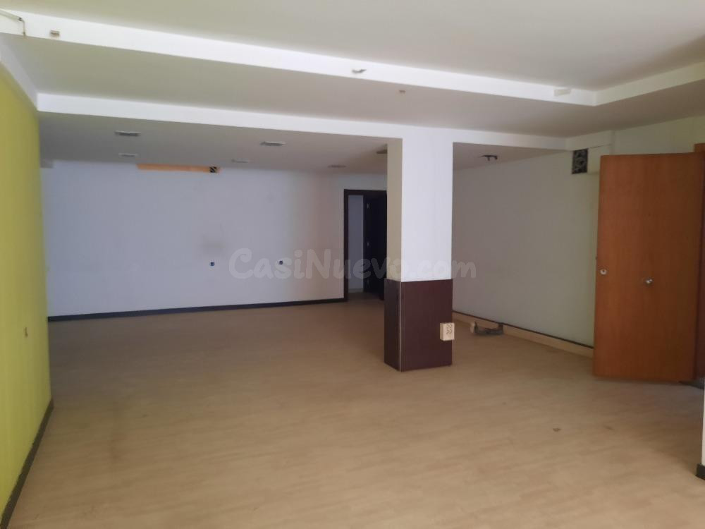 LOCAL COMERCIAL EN RIPOLLET - foto 4