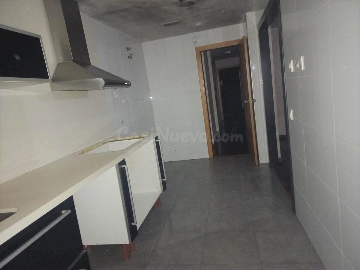 AMPLIO DÚPLEX DE 3 habitaciones EN EGARA - foto 5