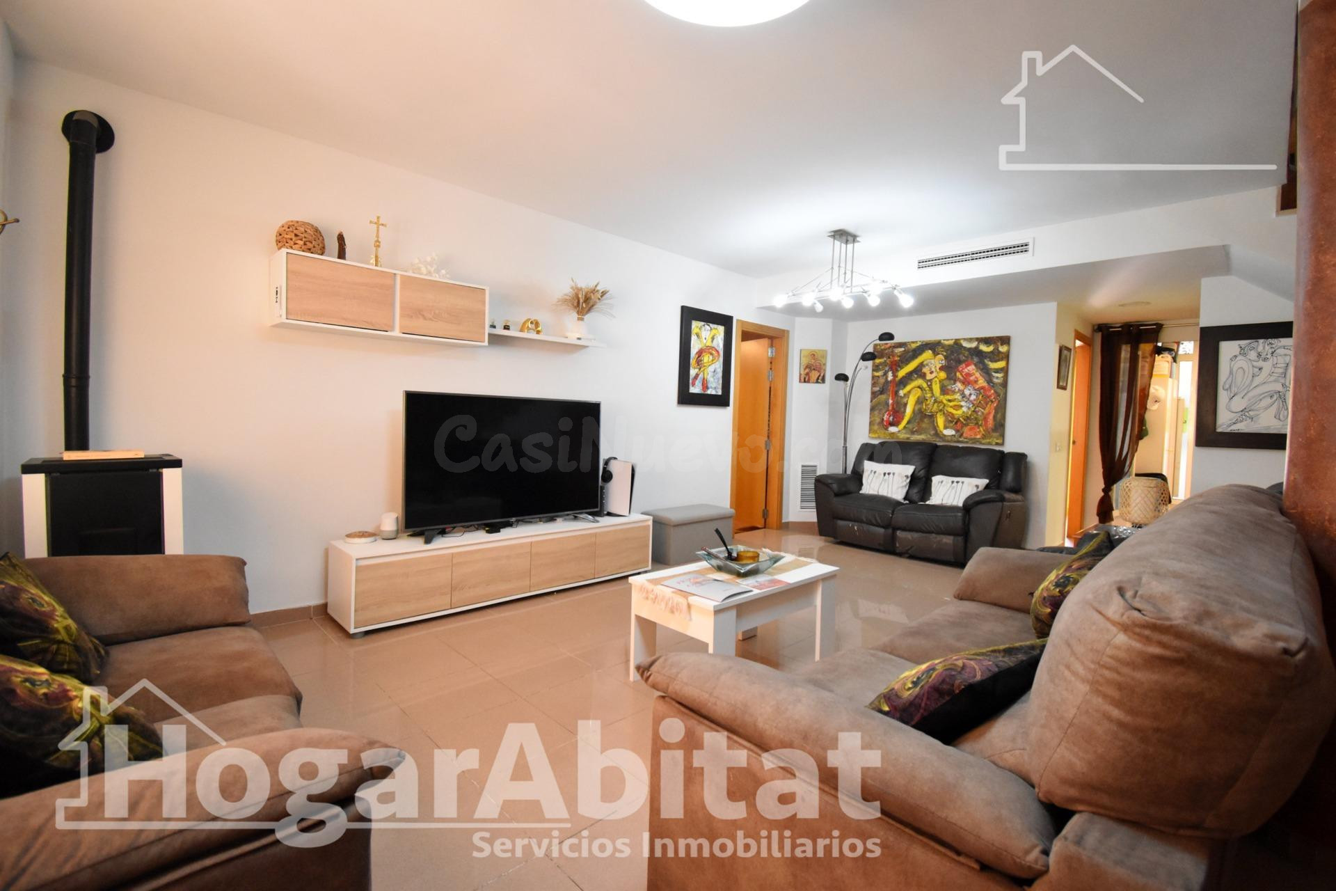 SEMINUEVO, AMPLIO Y LUMINOSO CON TERRAZA Y JACUZZI - foto 2
