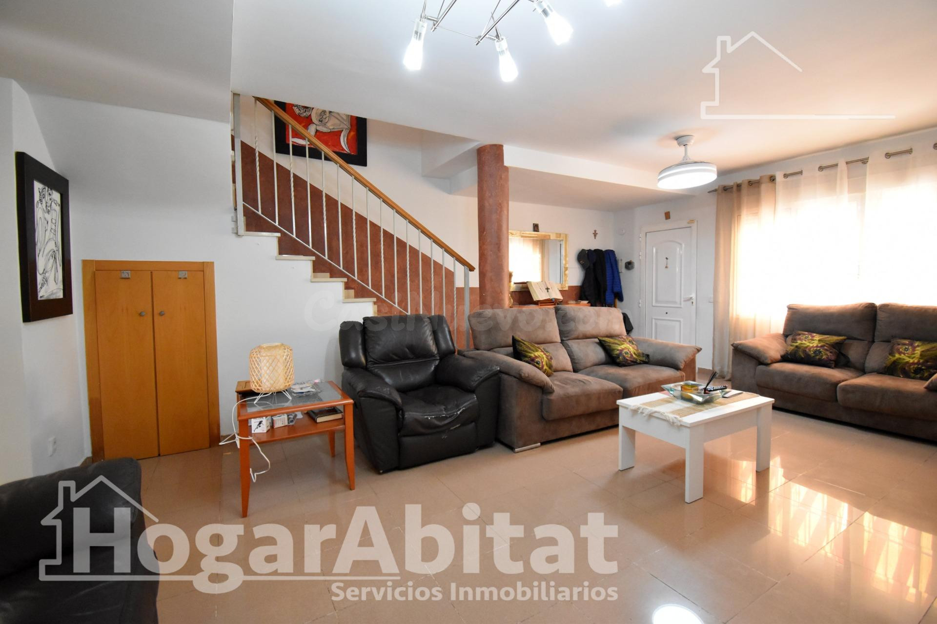 SEMINUEVO, AMPLIO Y LUMINOSO CON TERRAZA Y JACUZZI - foto 4